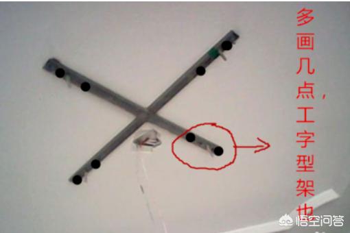 几何切割水晶灯,钻石切面 + 七彩光效,客厅 C 位出道 几何切割水晶灯,钻石切面 + 七彩光效,客厅 C 位出道