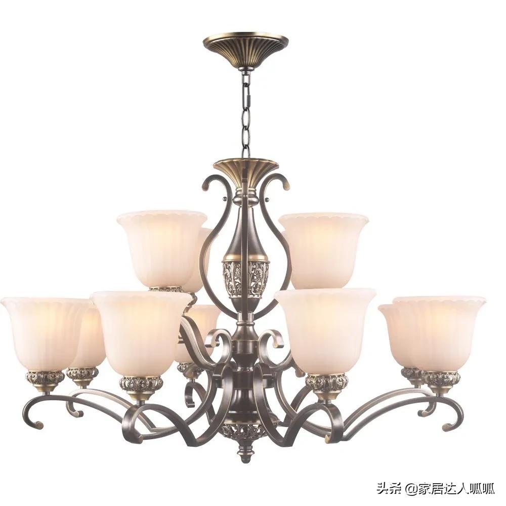 北欧极简风环形吊灯,几何造型 + 无极调光,空间层次大师 北欧极简风环形吊灯,几何造型 + 无极调光,空间层次大师